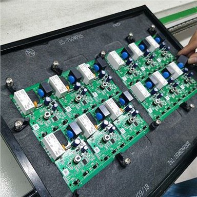 THT PCB সমাবেশ